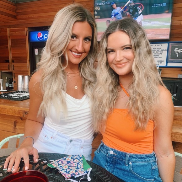 Meet your Posher, Emily - Picture 6 of 9